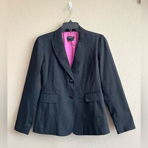 Womyn Black Blazer Magenta Lining
